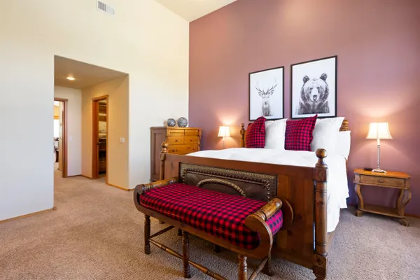 $2,250,000 | 756 Fairway Circle, Unit 756, Mammoth Lakes, CA 93546