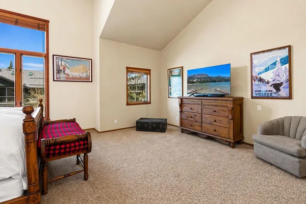 $2,250,000 | 756 Fairway Circle, Unit 756, Mammoth Lakes, CA 93546