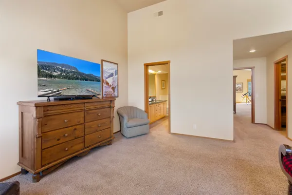 $2,250,000 | 756 Fairway Circle, Unit 756, Mammoth Lakes, CA 93546