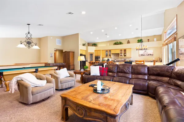 $2,250,000 | 756 Fairway Circle, Unit 756, Mammoth Lakes, CA 93546