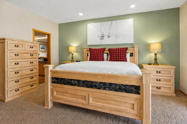 $2,250,000 | 756 Fairway Circle, Unit 756, Mammoth Lakes, CA 93546