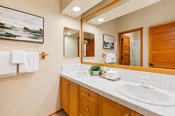 $2,250,000 | 756 Fairway Circle, Unit 756, Mammoth Lakes, CA 93546