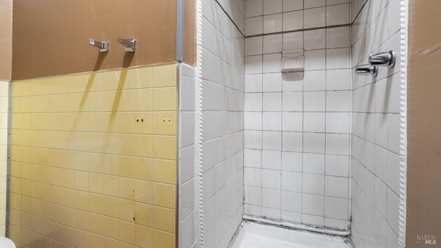 $1,490,000 | 7456-7460 Sir Francis Drake Boulevard, Lagunitas, CA 94938