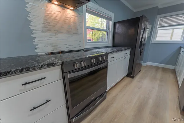 $259,900 | 407 Van Roen Road, Utica, NY 13502