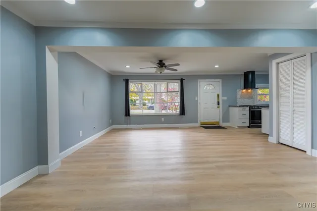 $259,900 | 407 Van Roen Road, Utica, NY 13502