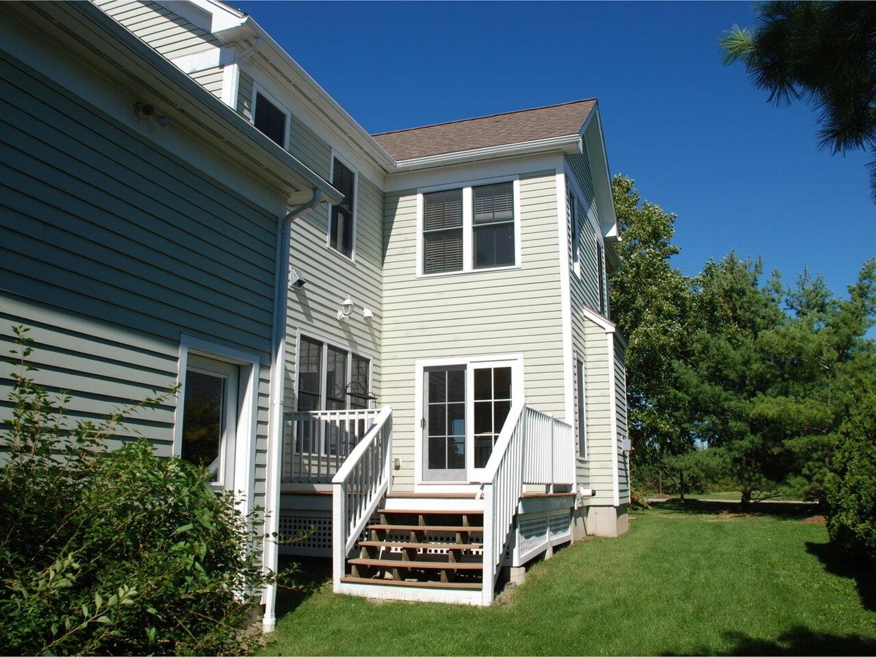 140 Allen Road East South Burlington, VT 05403 - Photo 3 of 40 Gallery Image 3