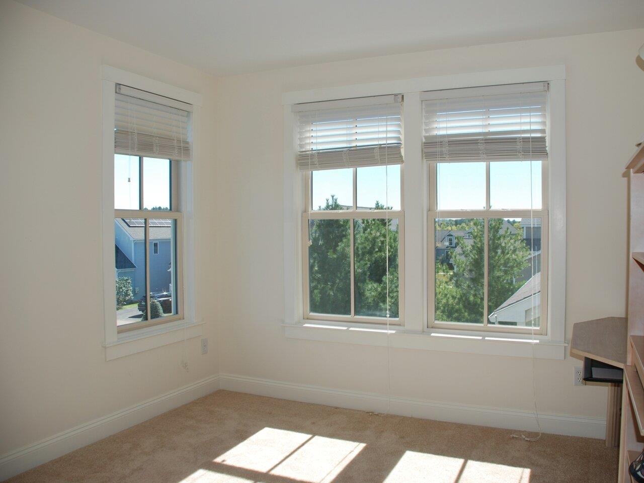 140 Allen Road East South Burlington, VT 05403 - Photo 31 of 40 Gallery Image 31