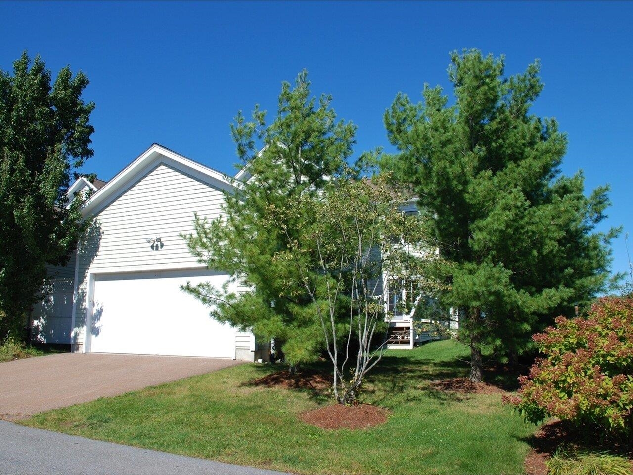 140 Allen Road East South Burlington, VT 05403 - Photo 35 of 40 Gallery Image 35