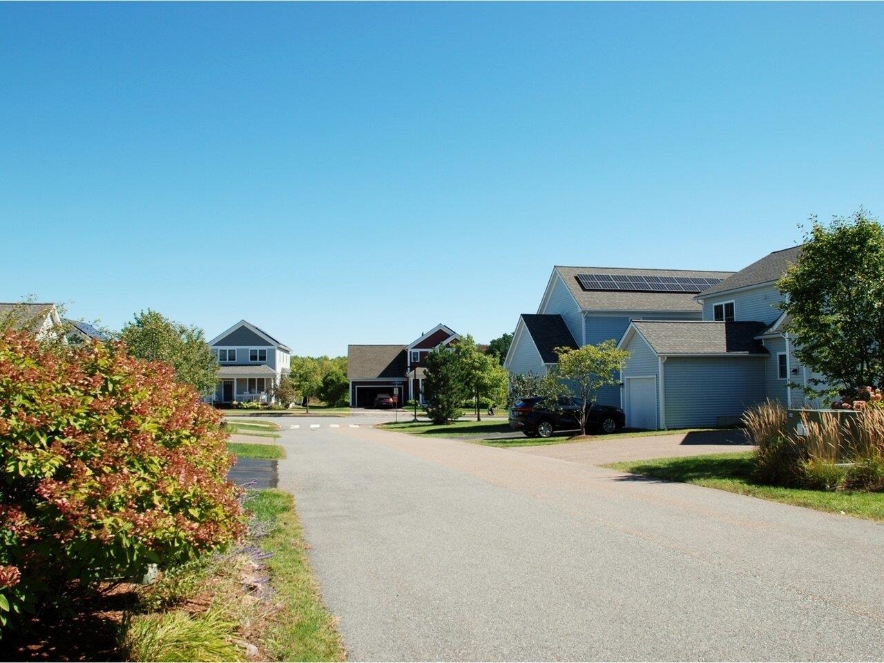 140 Allen Road East South Burlington, VT 05403 - Photo 39 of 40 Gallery Image 39