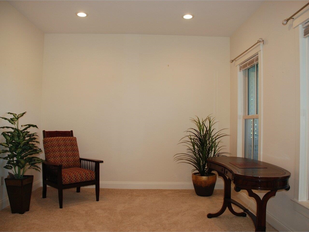 140 Allen Road East South Burlington, VT 05403 - Photo 8 of 40 Gallery Image 8