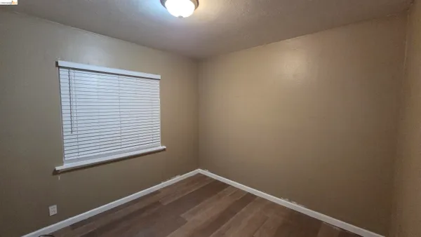 $2,500 | 2635 38th Avenue, Oakland, CA 94619