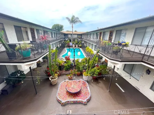 $2,595 | 2115 Placentia Avenue, Unit 1, Costa Mesa, CA 92627