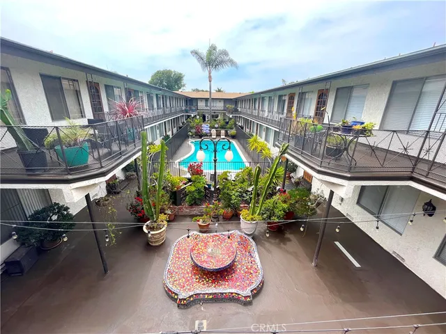 $2,595 | 2115 Placentia Avenue, Unit 1, Costa Mesa, CA 92627