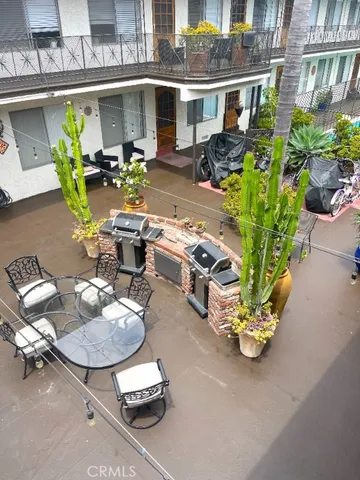 $2,595 | 2115 Placentia Avenue, Unit 1, Costa Mesa, CA 92627