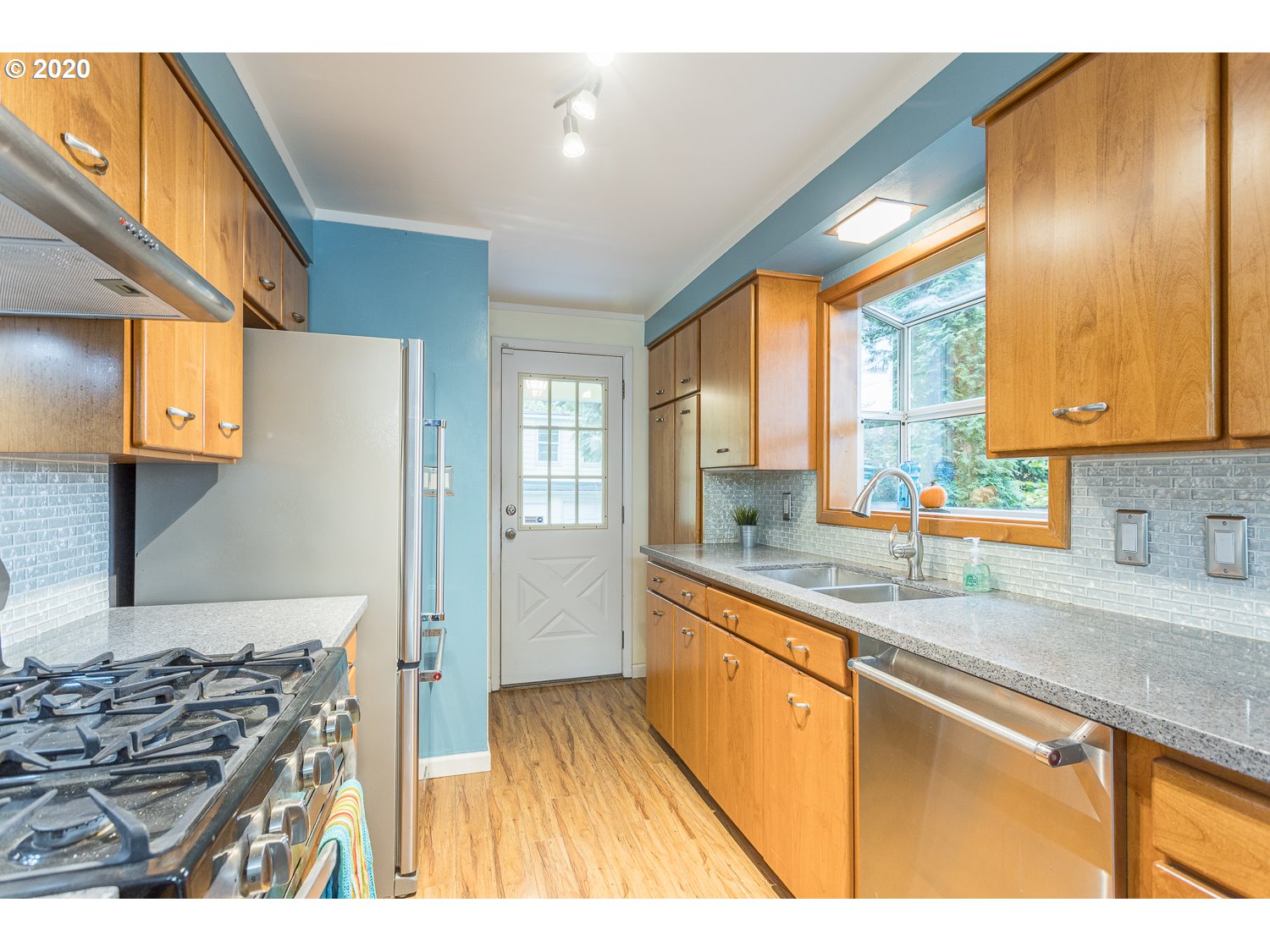 1455 Southwest Taylors Ferry Road Portland, OR 97219 - Photo 14 of 31 Gallery Image 14