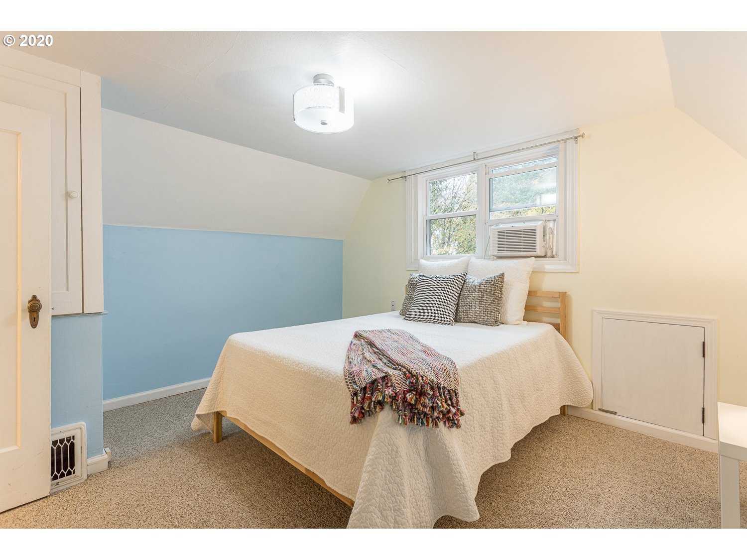 1455 Southwest Taylors Ferry Road Portland, OR 97219 - Photo 22 of 31 Gallery Image 22