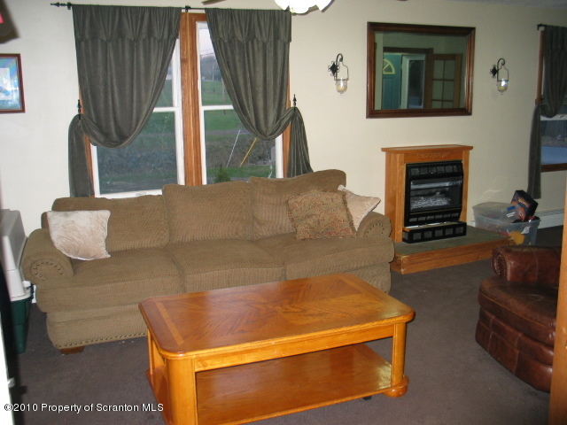 141 Lake Spangenberg Road Lake Ariel, PA 18436 - Photo 12 of 24 Gallery Image 12