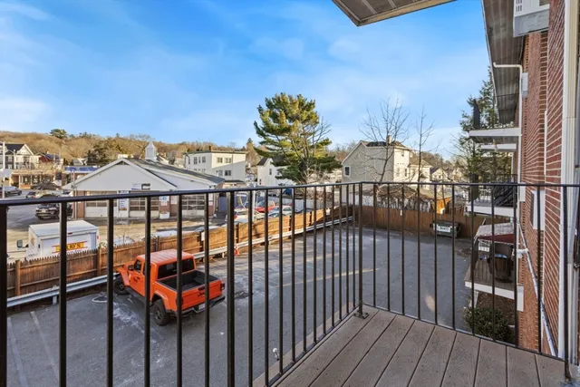 $2,600 | 36 Essex Street, Unit 5, Saugus, MA 01906