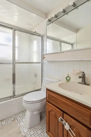 $2,600 | 36 Essex Street, Unit 5, Saugus, MA 01906