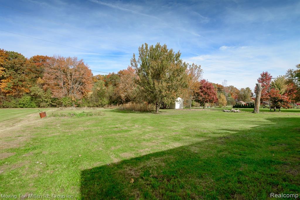 43654 Crowley Road Belleville, MI 48111 - Photo 39 of 49