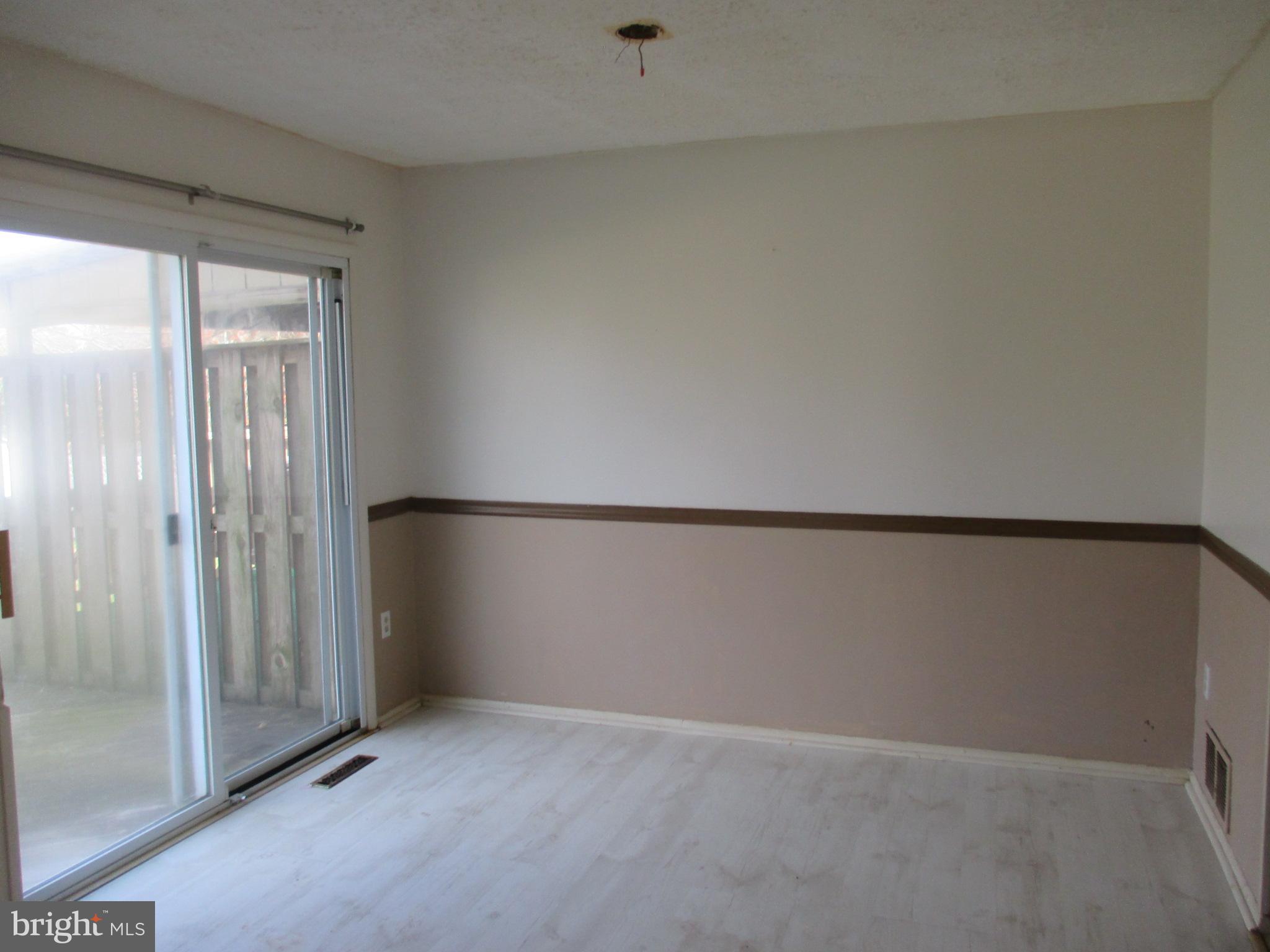 323 Redbud Road Edgewood, MD 21040 - Photo 14 of 29 Breakfast Area