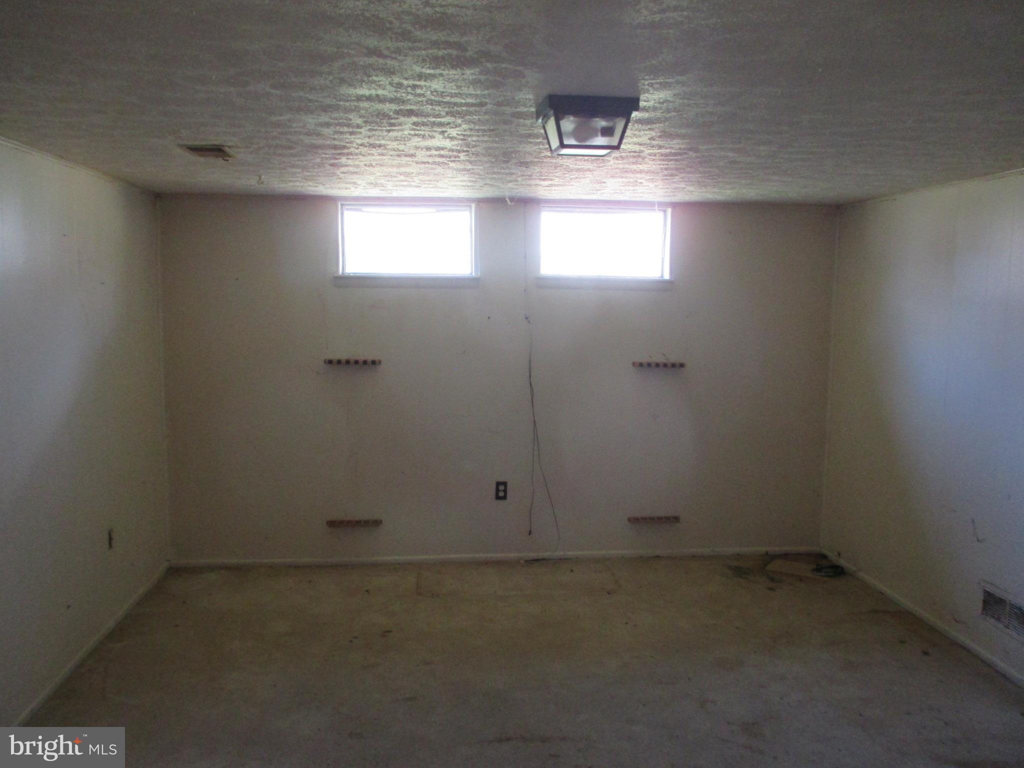 323 Redbud Road Edgewood, MD 21040 - Photo 28 of 29 Lower Level Family Room