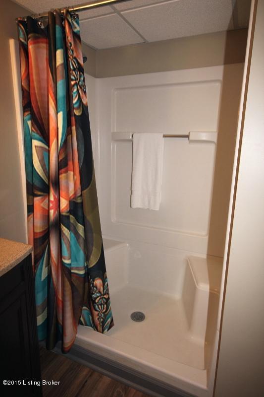 6310 Fernview Road Louisville, KY 40291 - Photo 28 of 37 8a (533x800)