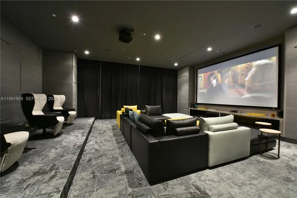 $4,400 | 45 Southwest 9th Street, Unit 3405, Miami, FL 33130