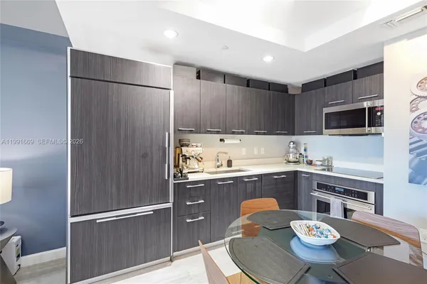 $4,400 | 45 Southwest 9th Street, Unit 3405, Miami, FL 33130