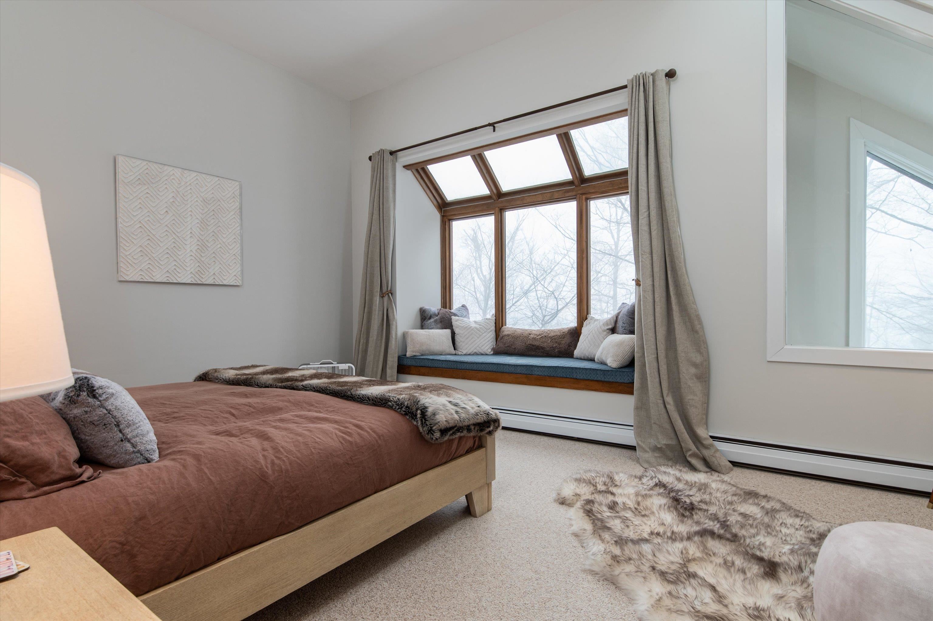265 Okemo Ridge Road, Unit 2 Ludlow, VT 05149 - Photo 23 of 56 Gallery Image 23