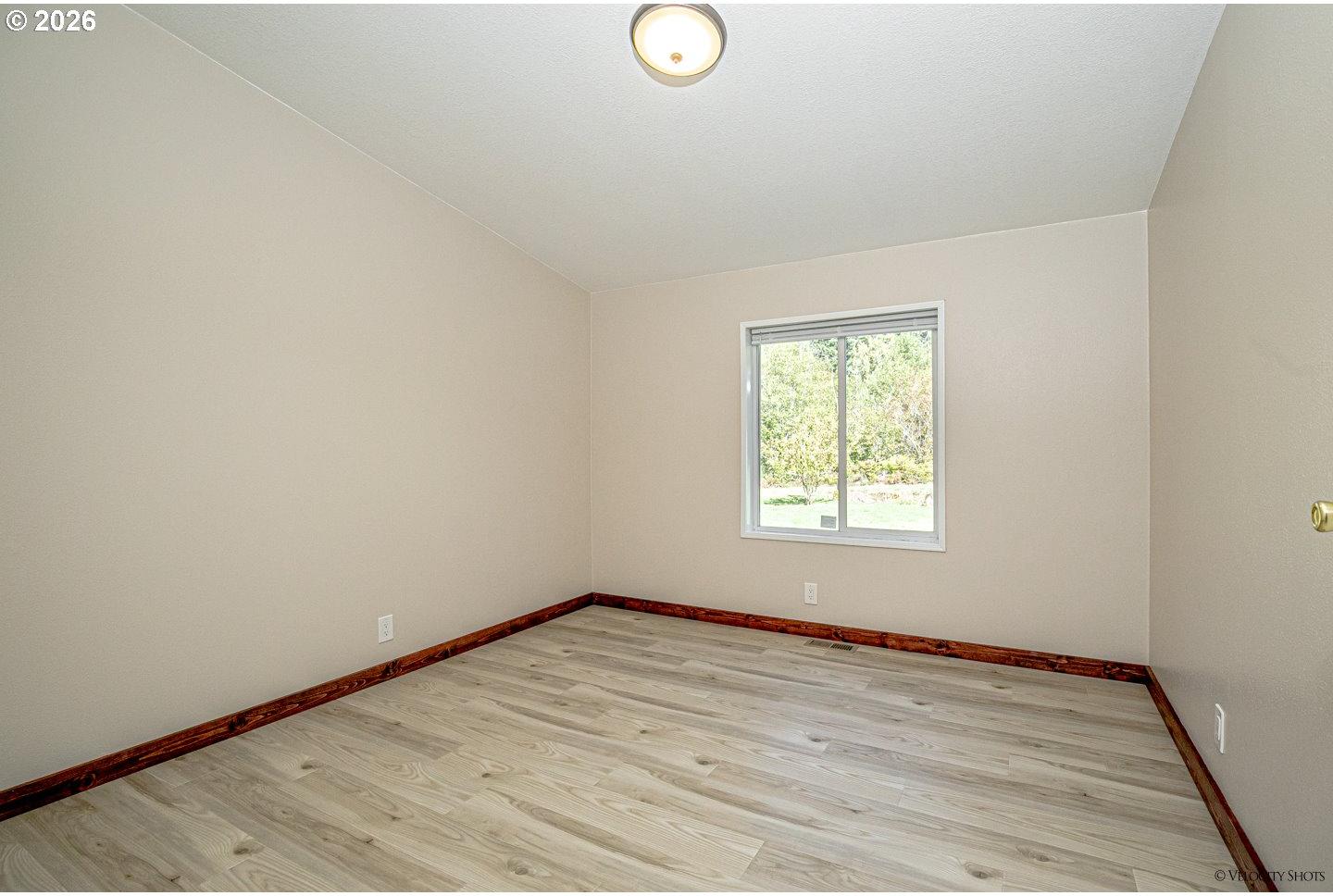 65977 East Chippawa Lane Rhododendron, OR 97049 - Photo 24 of 38 Den/Office