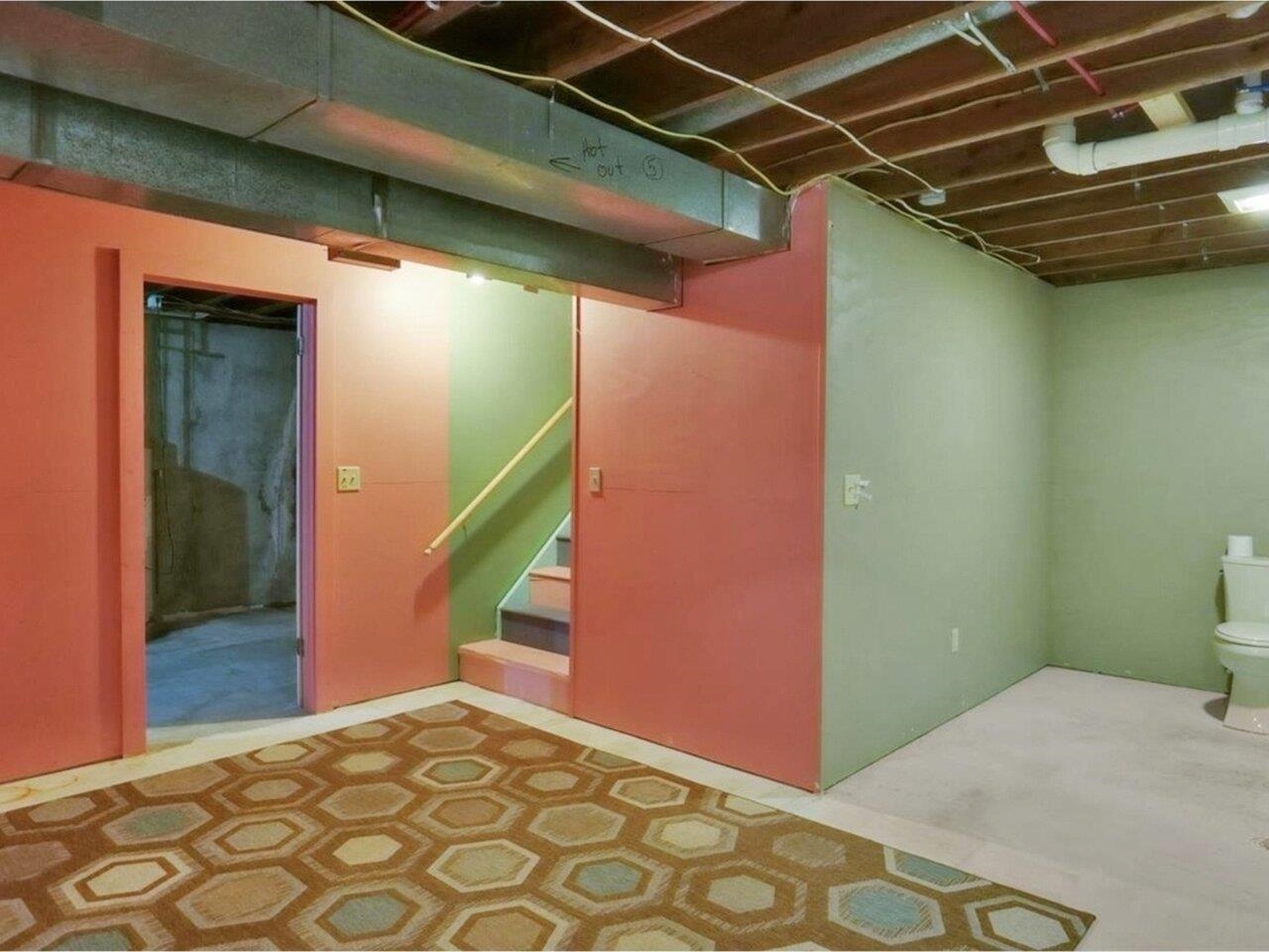 59 River Road Bristol, VT 05443 - Photo 17 of 40