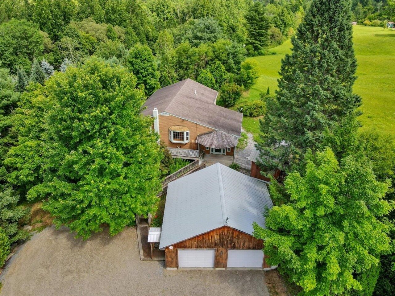 59 River Road Bristol, VT 05443 - Photo 2 of 40