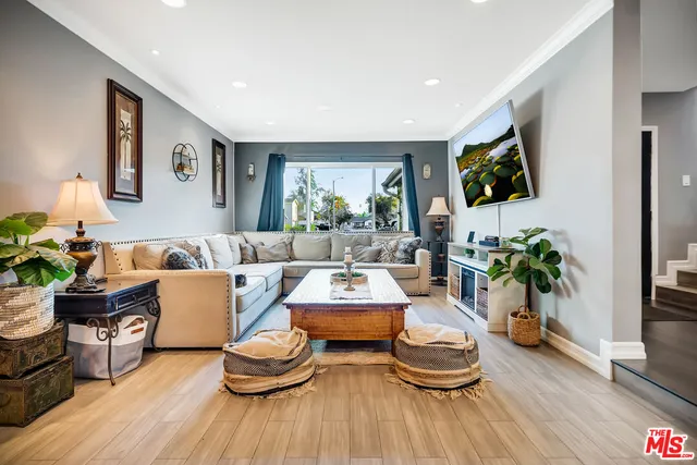 $1,049,900 | 20241 Baltar Street, Winnetka, CA 91306