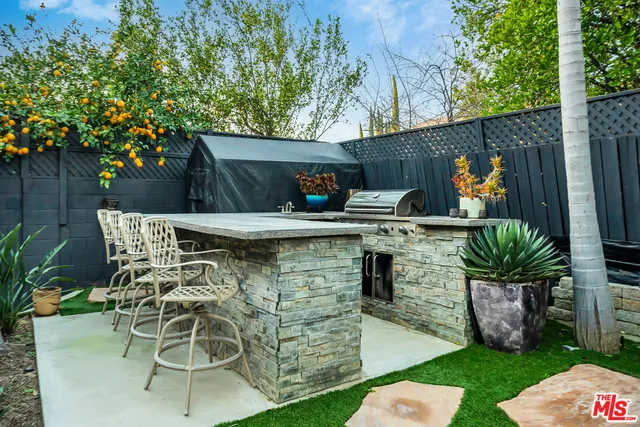 $1,049,900 | 20241 Baltar Street, Winnetka, CA 91306