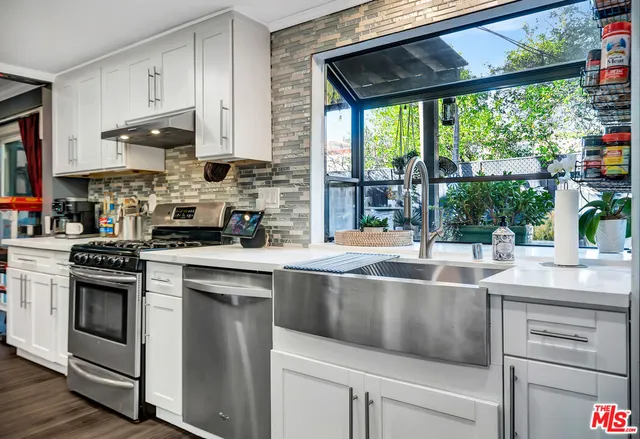 $1,049,900 | 20241 Baltar Street, Winnetka, CA 91306