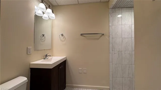 $1,050 | 528 South Josephine Boyd Street, Unit 1F, Greensboro, NC 27403