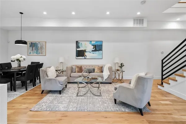 $3,500 | 147 Hutchinson Street Northeast, Atlanta, GA 30307