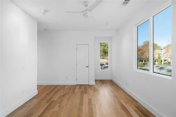 $3,500 | 147 Hutchinson Street Northeast, Atlanta, GA 30307