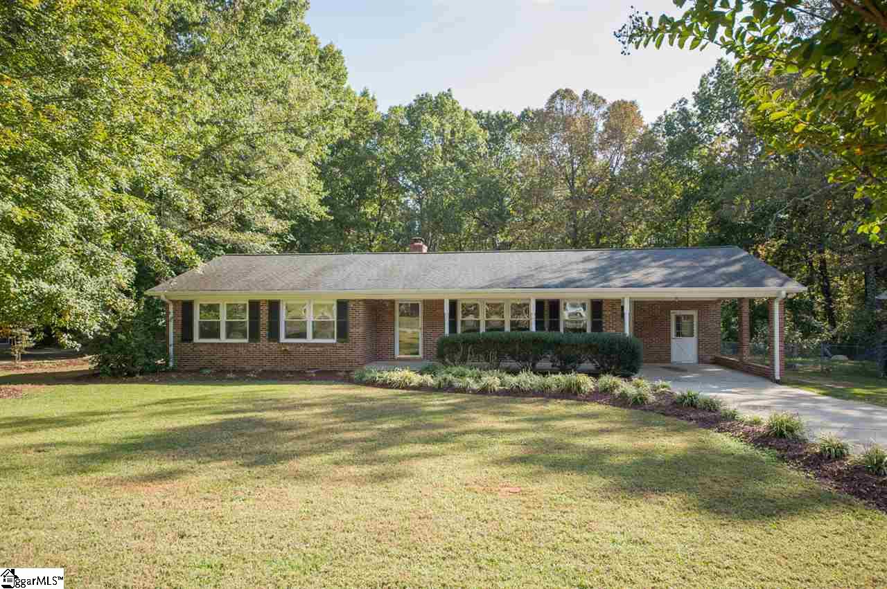 501 Timberlane Road Greer, SC 29651 - Photo 2 of 27 Gallery Image 2