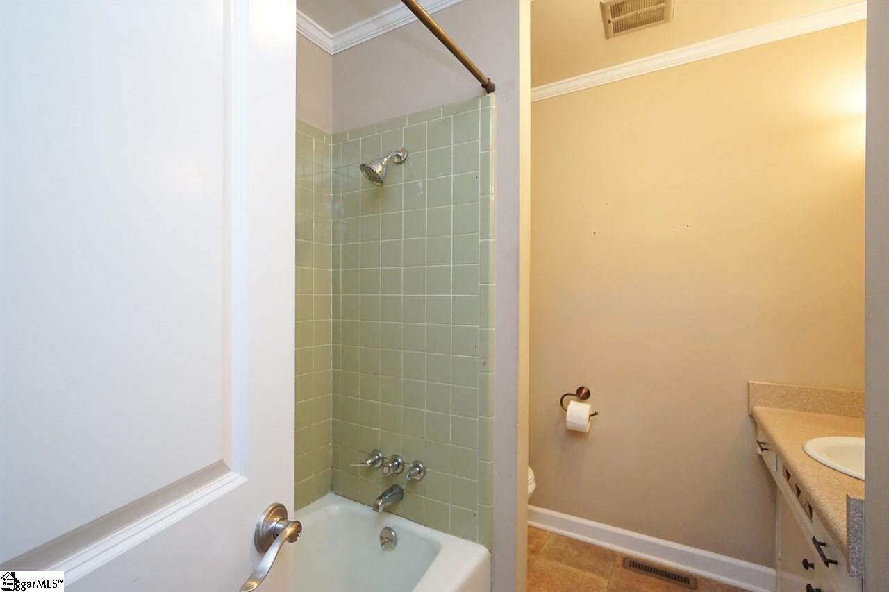 501 Timberlane Road Greer, SC 29651 - Photo 21 of 27 Gallery Image 21