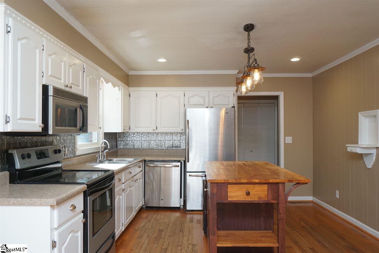 501 Timberlane Road Greer, SC 29651 - Photo 8 of 27 Gallery Image 8