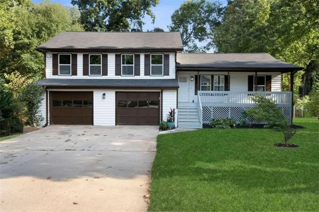 $378,000 | 318 Arbour Way, Suwanee, GA 30024