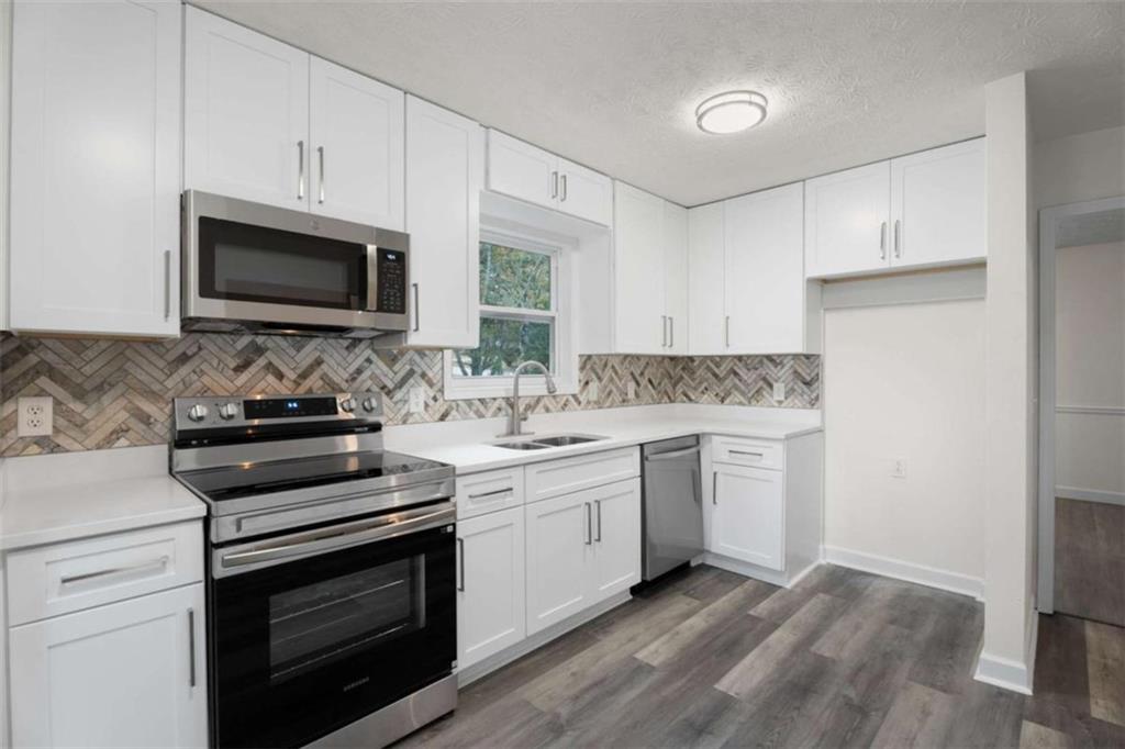 318 Arbour Way Suwanee, GA 30024 - Photo 15 of 42