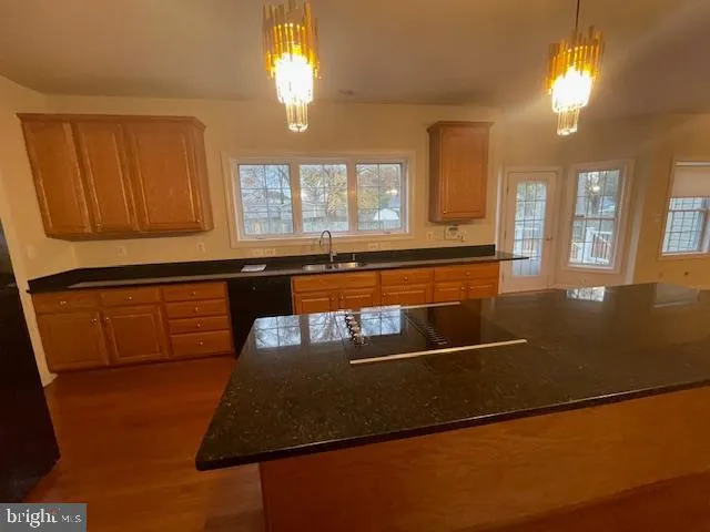 $6,999 | 2907 Dumas Street, Alexandria, VA 22306