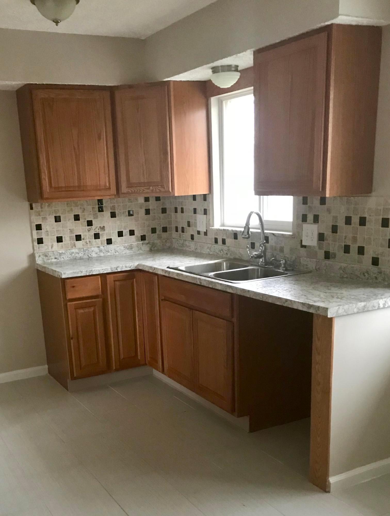 901 Brixham Road Columbus, OH 43204 - Photo 6 of 14 Gallery Image 6