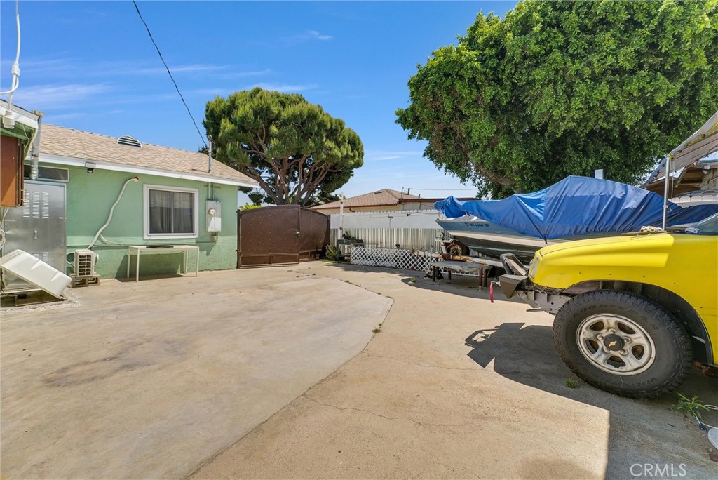 521 Obar Drive La Puente, CA 91746 - Photo 10 of 13 a car parked in front of a house