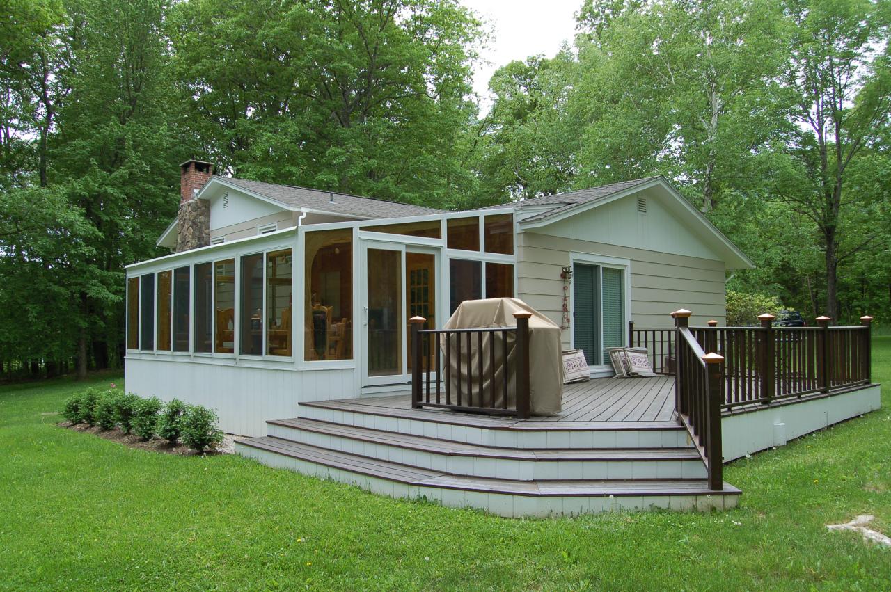 565 South Undermountain Road Sheffield, MA 01257 - Photo 10 of 12 Ext. deck, sunroom