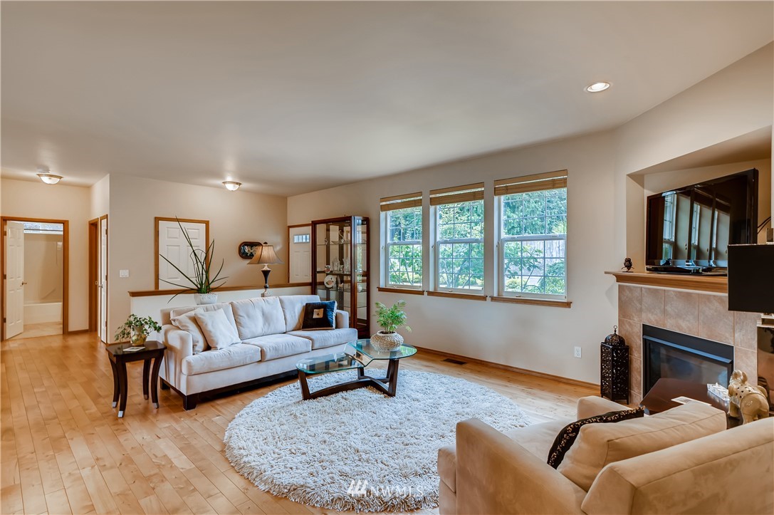 6399 Roth Place Southeast Port Orchard, WA 98367 - Photo 14 of 38 Gallery Image 14