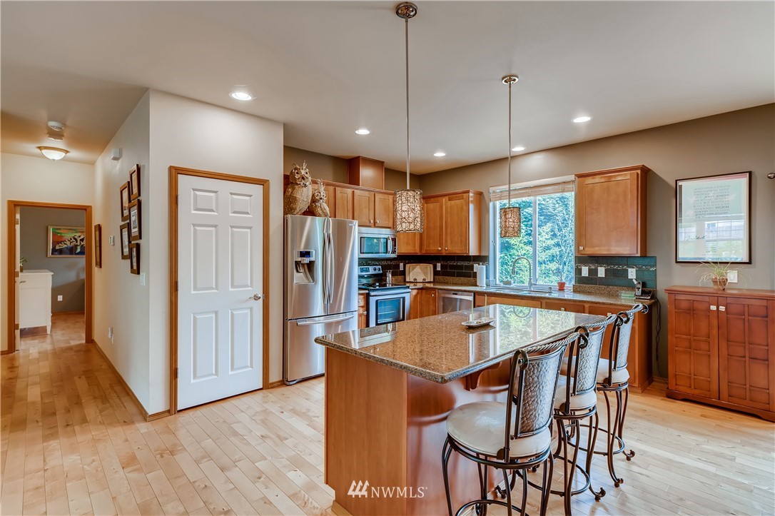 6399 Roth Place Southeast Port Orchard, WA 98367 - Photo 15 of 38 Gallery Image 15